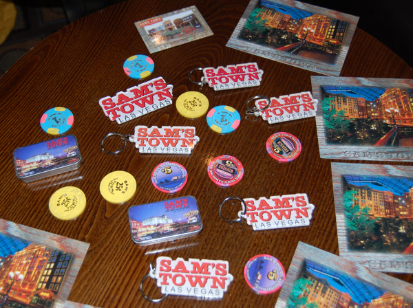 Sam's Town Keyrings, magnets, postcards and casino chips